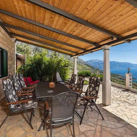 Family Friendly House With A Swimming Pool Rogoznica, Omis - 4328 Casa vacanze Lokva Rogoznica